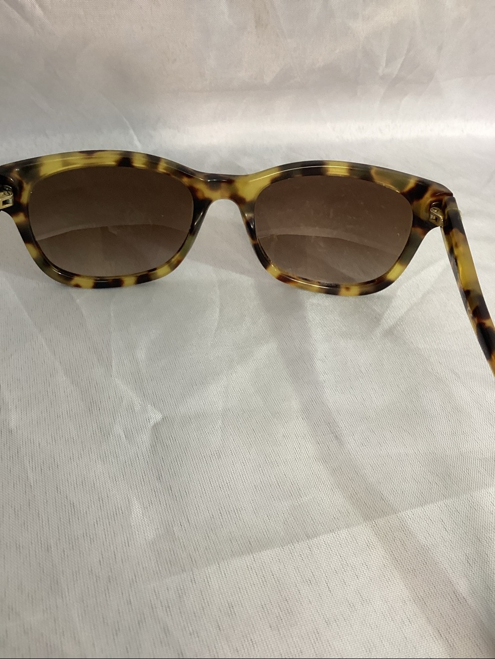 Tory Burch sunglasses - Picture 3 of 4